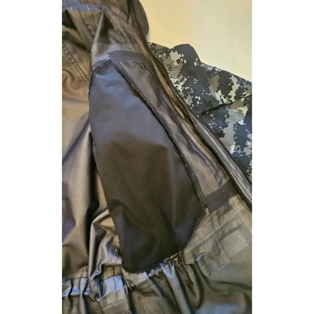 U S Navy Blue Camo GoreTex‎ Parka Jacket Mens Full Zip Hooded Size Medium Short